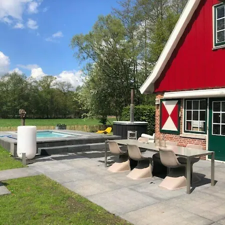 De Noteboom 6-persoons, Verwarmd Prive Zwembad, Hottub, Overdekte Lounge Met Haard, Panorama Sauna, Sunshower, Luxe, Wifi Holiday home *