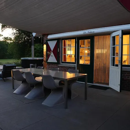 De Noteboom 6-persoons, Verwarmd Prive Zwembad, Hottub, Overdekte Lounge Met Haard, Panorama Sauna, Sunshower, Luxe, Wifi Holiday home *