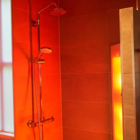 De Noteboom 6-persoons, Verwarmd Prive Zwembad, Hottub, Overdekte Lounge Met Haard, Panorama Sauna, Sunshower, Luxe, Wifi Ferienhaus Lievelde