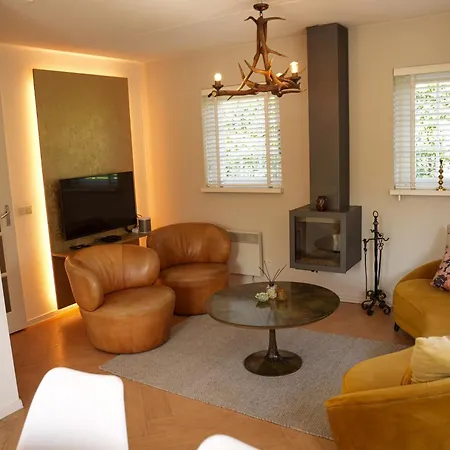 Nyaraló De Noteboom 6-persoons, Verwarmd Prive Zwembad, Hottub, Overdekte Lounge Met Haard, Panorama Sauna, Sunshower, Luxe, Wifi Lievelde