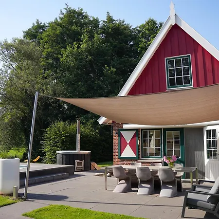 De Noteboom 6-persoons, Verwarmd Prive Zwembad, Hottub, Overdekte Lounge Met Haard, Panorama Sauna, Sunshower, Luxe, Wifi Nyaraló