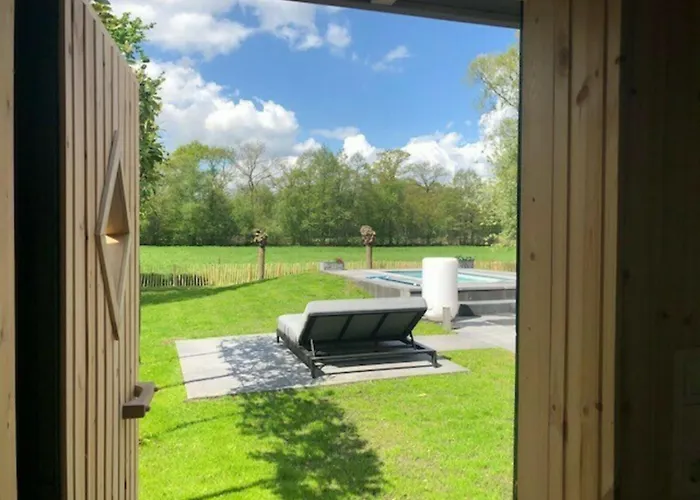 De Noteboom 6-persoons, Verwarmd Privé Zwembad, Hottub, Overdekte Lounge Met Haard, Panorama Sauna, Sunshower, Luxe, Wifi *