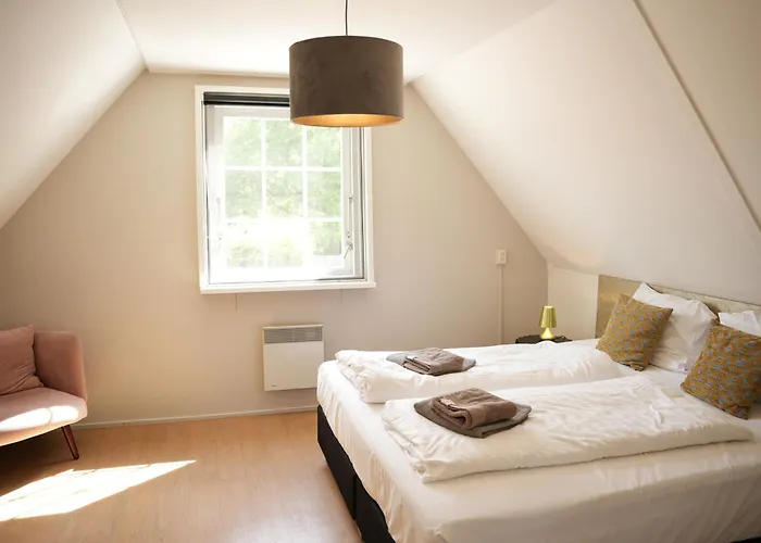 De Noteboom 6-persoons, Verwarmd Privé Zwembad, Hottub, Overdekte Lounge Met Haard, Panorama Sauna, Sunshower, Luxe, Wifi Casa vacanze